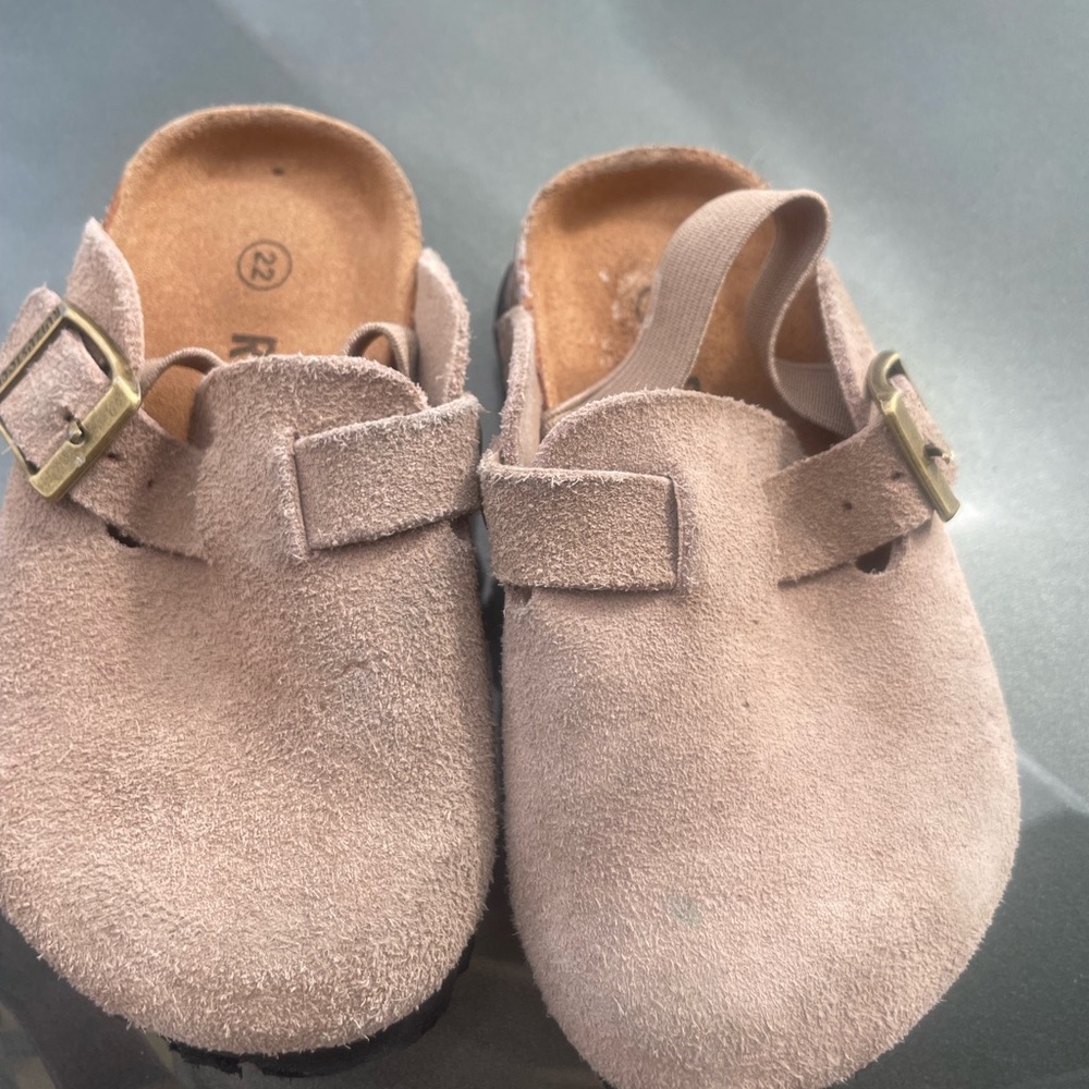 Kids Suede Slip-On Clog - beige